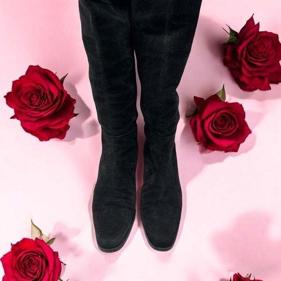 Stuart Weitzman Quebecland Knee High Black Suede Pull Stretch Boot size 7 M - Picture 13 of 14